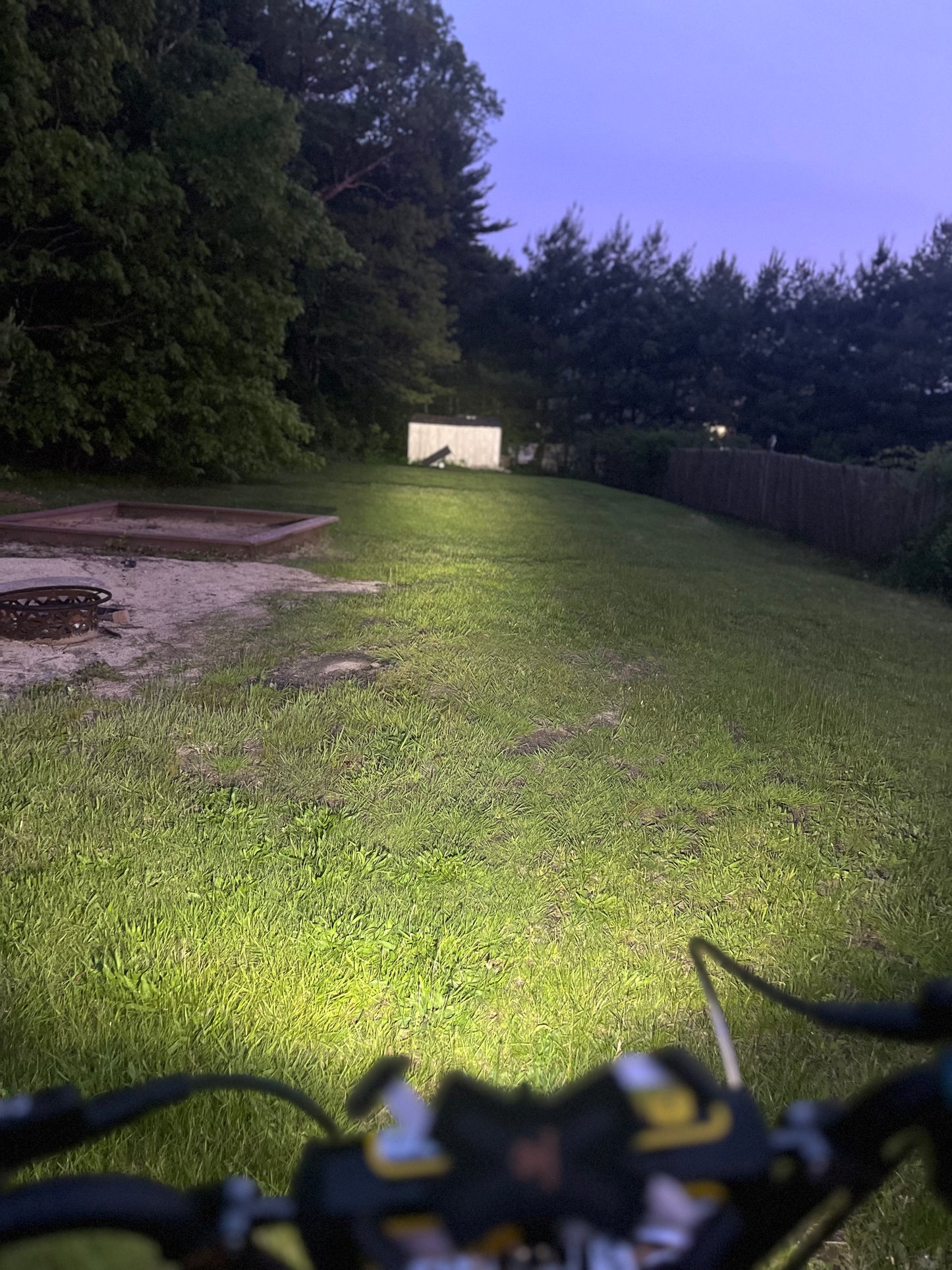 Battery powered Baja light