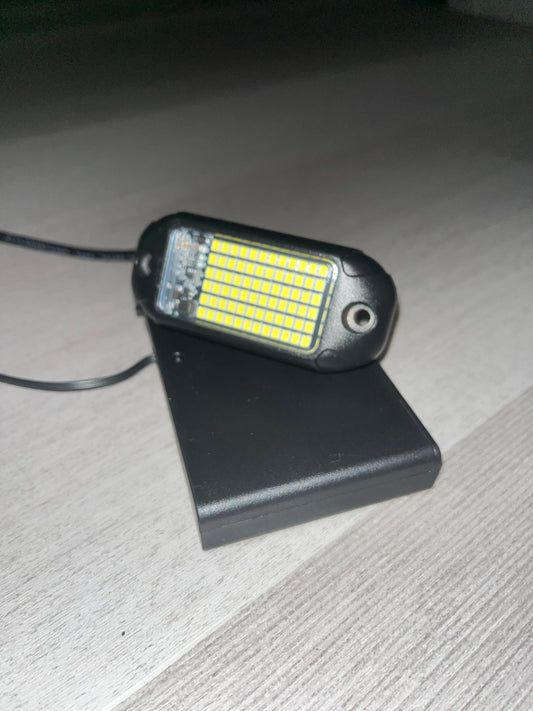 V2 Battery Powered Rock Light