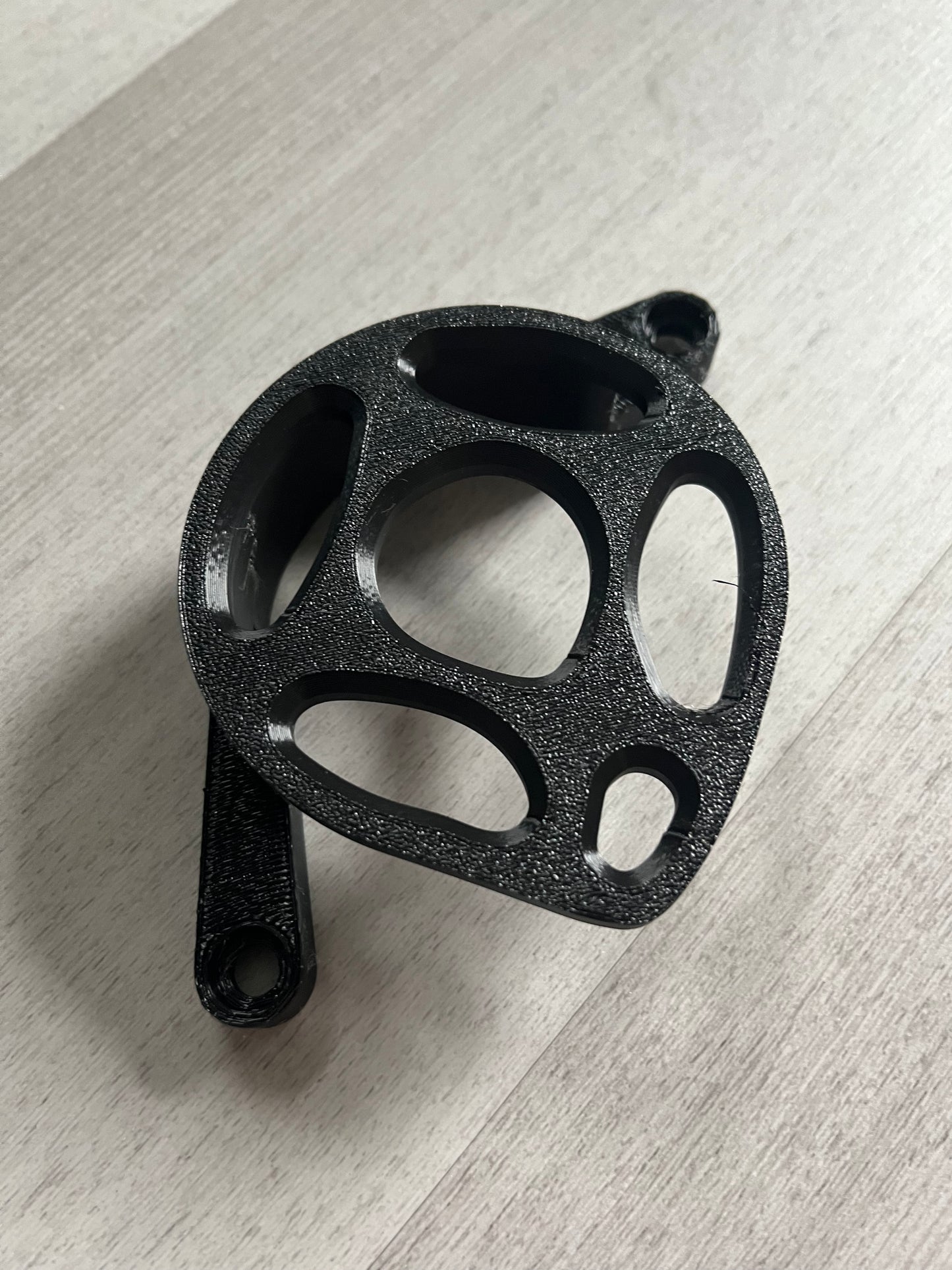 Lbx motor cover