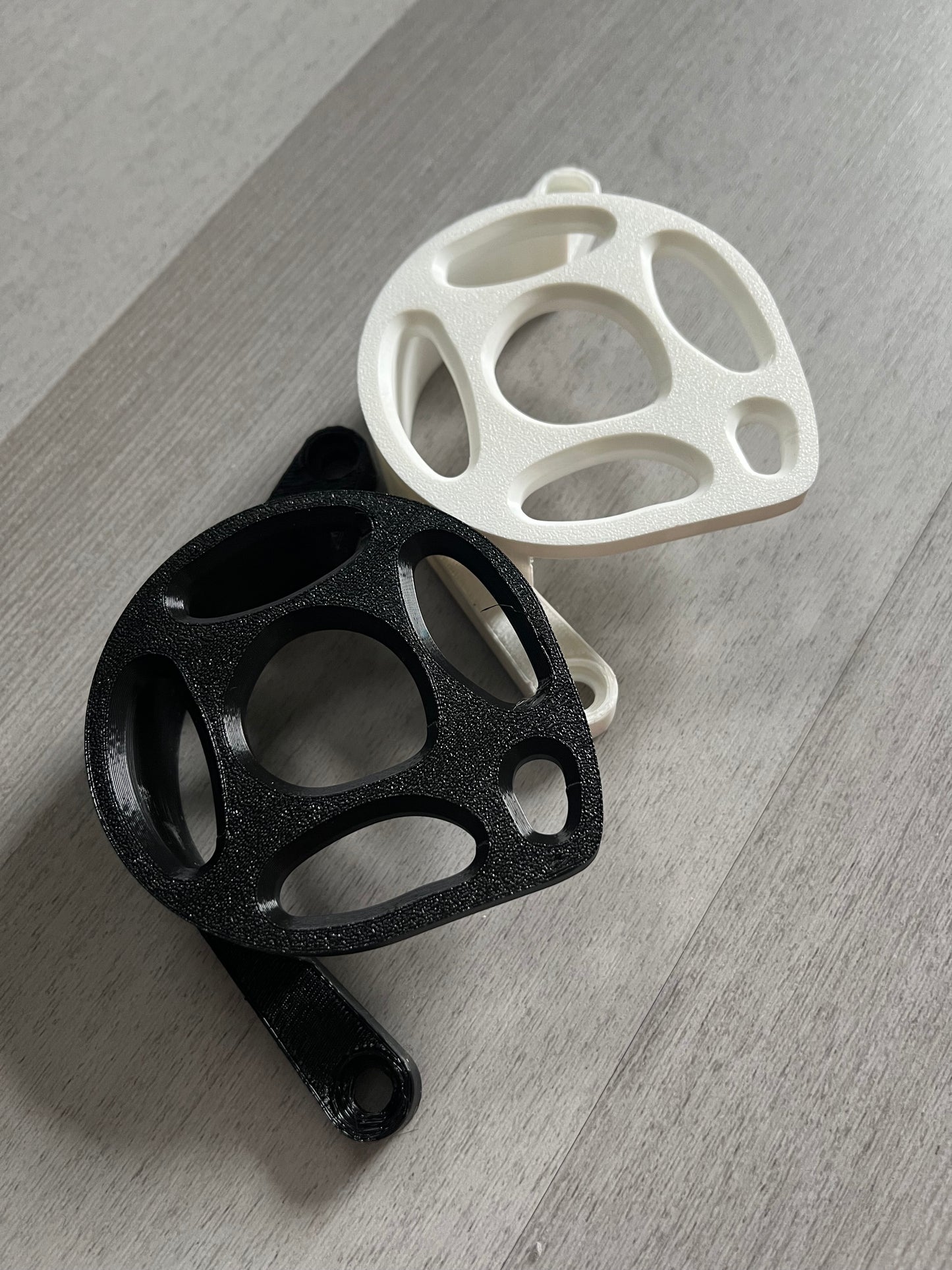 Lbx motor cover